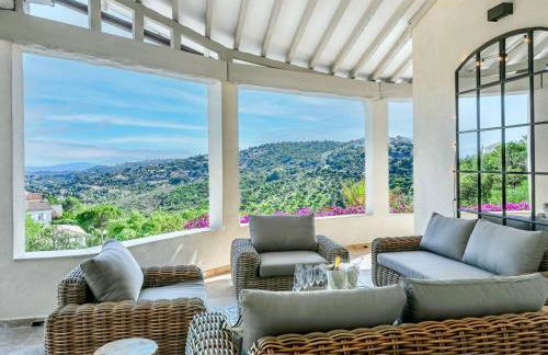 Villa moderne 6 CH pour 12 avec piscine privée, clim et parking aux Issambres - FR-1-768-24 - Foto 2