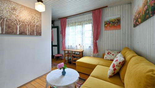 2 Bedroom Cozy Home In Konjscina - Photo 4