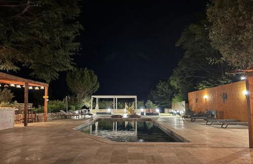 Villa Soleil Piscine Jacuzzi Pétanque Espace bbq billard et salons extérieurs - Foto 66