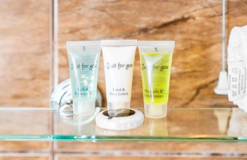 Stylish 4 Bedroom Townhouse - Edgbaston - Near Birmingham City Centre - Sleeps 8 - Parking - 578P - Foto 53