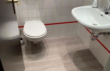 BESOTEL Erkrath - 20 Wohnungen 2 Standorte 35 Schlafzimmer 29 Badezimmer 52 Betten für 73 Gäste - Foto 54