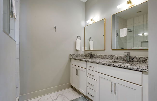 Harmony Highrise - Photo 18