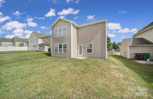 Spacious 4 bedroom House in University area close to PNC pavilion - Foto 10