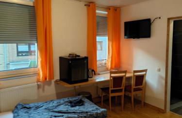 Neu Maisonette Haus jedes Zimmer mit eigenem Bad 7 Betten, Schlafen wie im Hotel mit Einbauküche - Foto 4