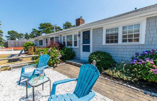 1 2 Mile to Nantucket Sound Beaches - Foto 18