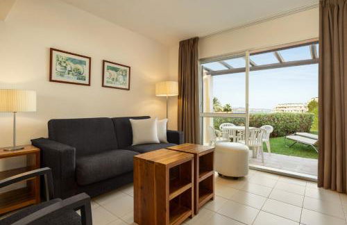 Ramada Hotel & Suites by Wyndham Costa del Sol - Photo 82