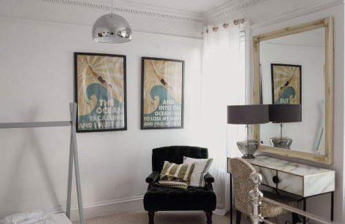 Beautiful 4 Bed Beach House - Foto 23