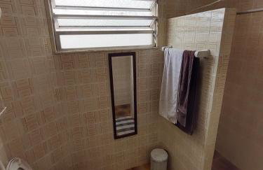 Apartamento a 150 metros da Praia dos Anjos - Foto 15