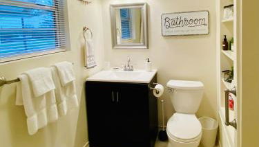 The Pit Stop - Photo 5