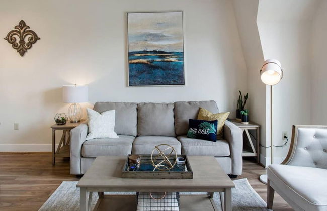 Close to DCA OLD Town With Rooftop Access - Foto 1