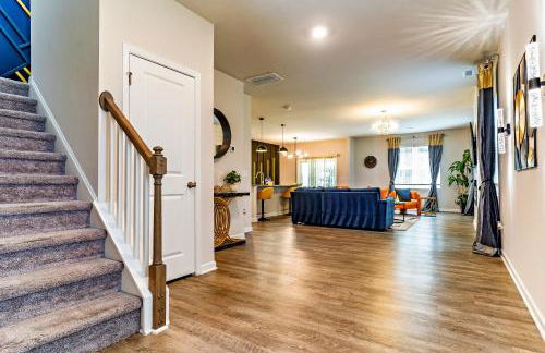Special Deal! Raleigh Luxe Family Retreat, 15 Min to Downtown, Kids Gear, Fast WiFi for WFH, EV & Pet Friendly - Foto 57