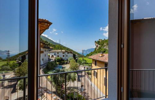 GARDA BALDO APARTMENTS - Photo 44