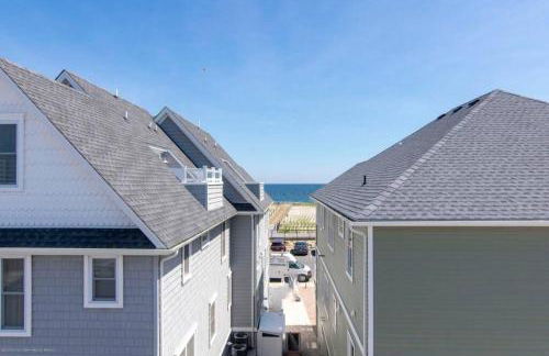 Ocean and Beach Views from Five Decks in Ortley Beach - Foto 10