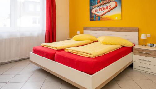 Art City-Studios Kassel 6 und 9 mit 2 Schlafzimmern, groß, modern, citynah, kostenfreie Parkplätze, Süd-Balkons, ruhig, Herkulesblick, voll ausgestattet - Foto 3