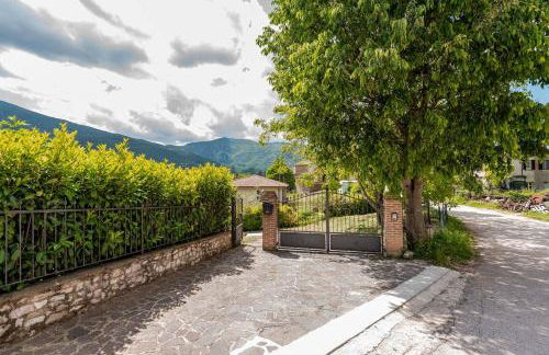 Scheggino - Casale con piscina e splendida vista - Foto 30