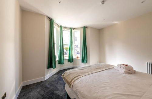 Newly Renovated Chandos Gardens by Prescott Apartments - Foto 8