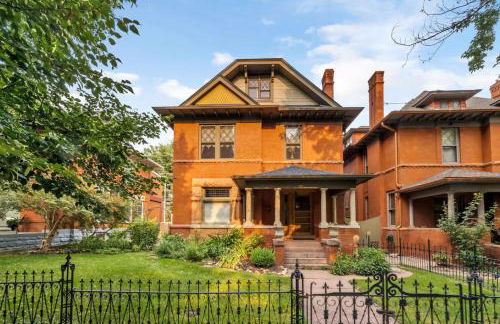 Historic Cap Hill Gem Prime Location Walkable - Foto 1