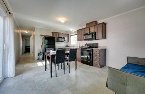 Cassopolis Cabin with On-Site Fishing Pier! - Foto 6