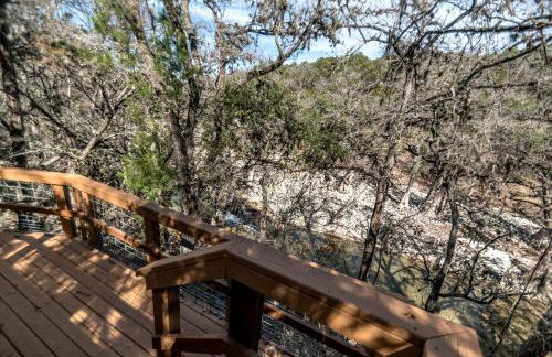 Lovely Cottage Retreat in Texas Hill Country with Cypress Creek Views near Hamilton Pool - Foto 34
