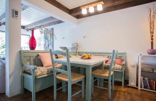 Welcome in - Vakantiehuis in Niedersfeld-Winterberg, op de top van een heuvel mét sauna - Foto 4