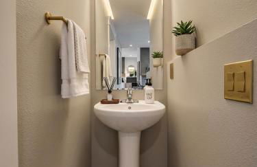 Sweet Cottage near Downtown DSM - Foto 28