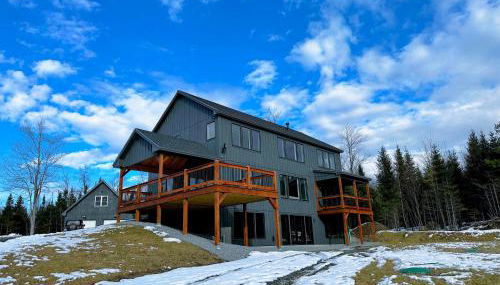 2M New rustic contemporary home with stunning views, great amenities and perfect private location. - Foto 2