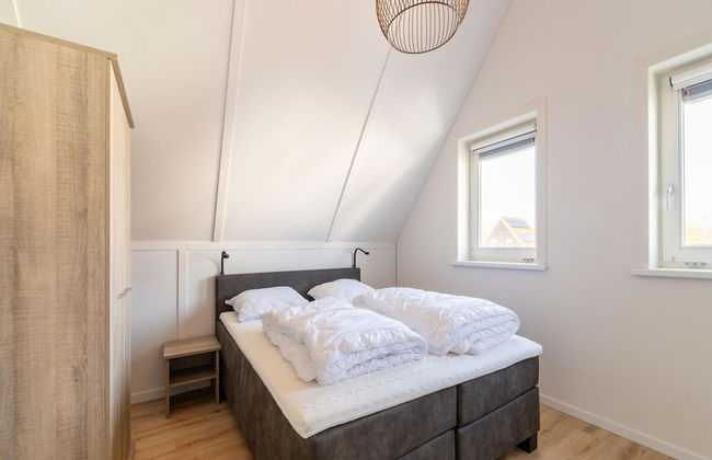 Holiday Home in Scherpenisse Near Oosterschelde - Foto 1