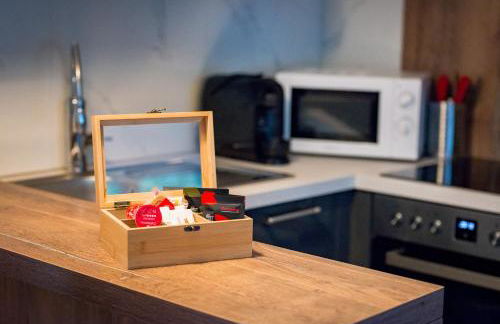 Stilvolle Apartments mit Kamin - Schlossblick und großer Terrasse 2-4 Zimmer 50-140qm - nahe A1 und Schloss Burg - Köln - Foto 13