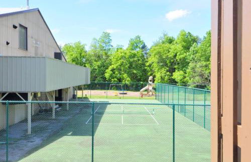 Treetop Cabin -- Pool Access - Fireplace - Grill - Screen Porch - Deck - Wifi - Golf Nearby - Foto 37