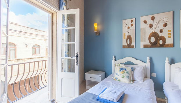 Twilight Gozitan Farmhouse With Pool - Foto 5, Habitación