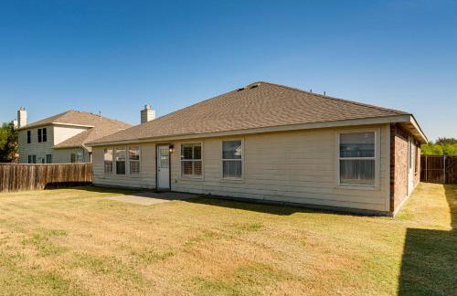 Family Home Near I-80 in Suburban Dallas Sidekick - Foto 22