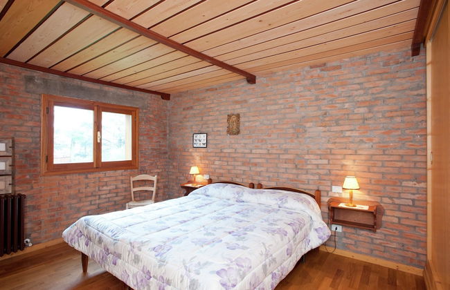 Villa With a View of the Coast, on the top of a Hill in the Middle of a Forest - Photo 10