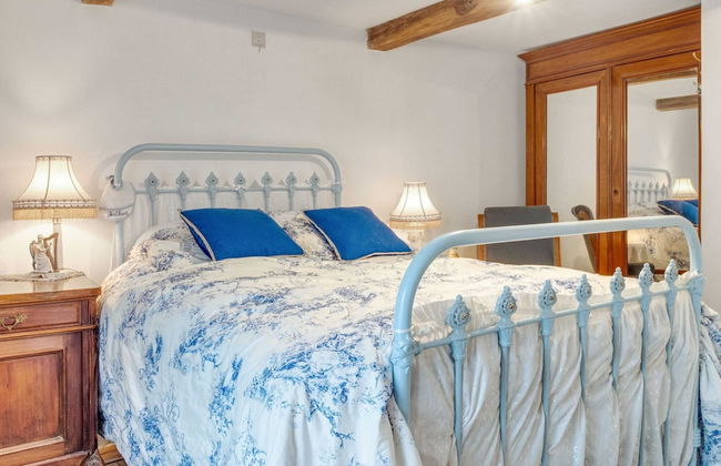 Enticing Holiday Home in Viroinval near Forest - Foto 8