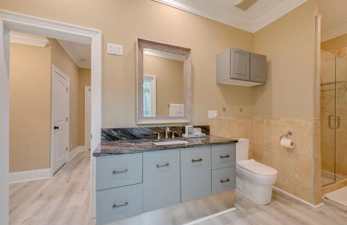 Hike and Explore! Luxe Retreat Near Lake Norman - Foto 14