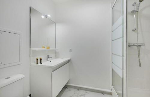 Appartement Spacieux-Familial -Proche Paris -3BDR-8P - Foto 13