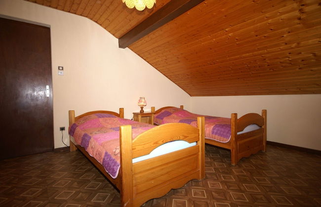 Elegant Chalet in Gerbepal in Cosy Environment - Photo 11