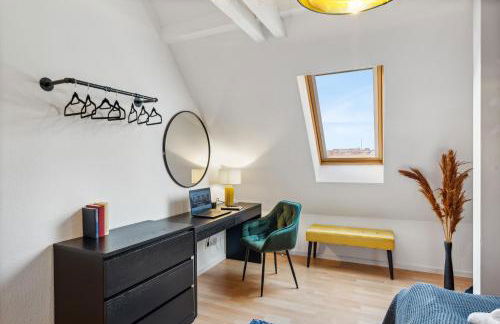 maremar - Design-Maisonette am Holzmarkt - Luxus Boxspringbetten - Arbeitsplatz - Loggia - Foto 27