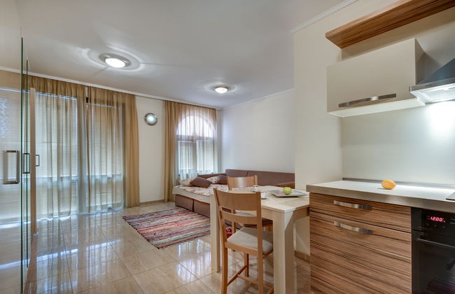 Esteban VIP Residence Club - Photo 14