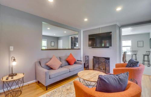 Charming Retreat in Charlottesville with Deck! - Foto 2