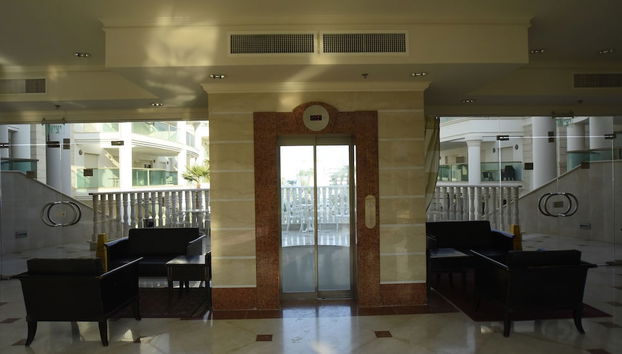 Entrada (vista interior)