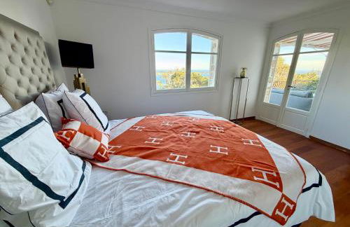 Prestigious villa in Cannes with stunning sea views - Photo 26