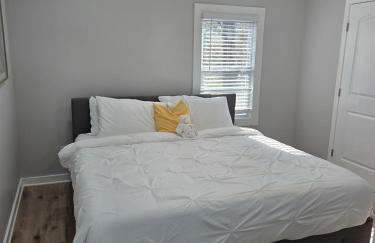 The Silver Villa - 2 King Beds Minutes from Downto - Foto 3