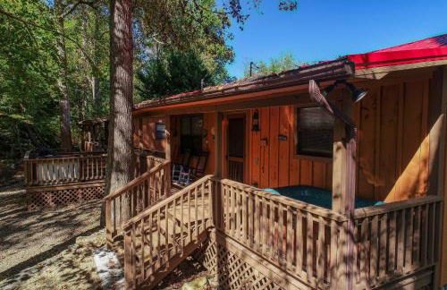 Wandering Creek - 2 Bedrooms, 1 Baths, Sleeps 6 Cabin by RedAwning - Photo 42