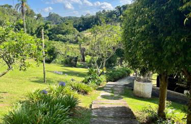 Chácara Casa Amarela - estrutura completa de lazer - ambientes elegantes e exclusivos - campo de futebol e bocha - piscina - lareiras - 10 min Rota do Vinho - Foto 40