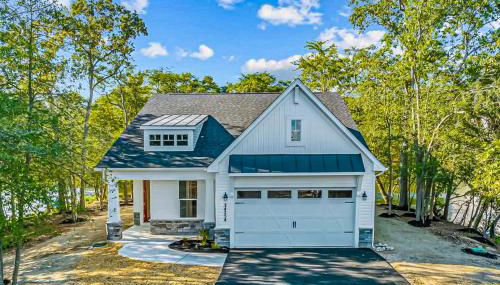 Dock, Game Room! Riverfront Retreat in Seaford - Foto 5