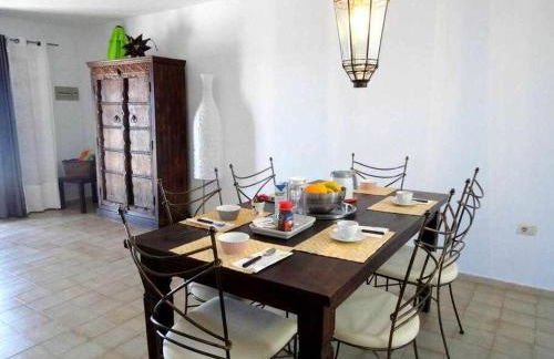 Casa Descanso con Jacuzzi en Playa Quemada - Foto 6