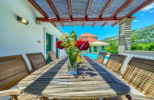 Villa Župa with Heated Pool, Tennis Court & Mini Golf - Foto 35