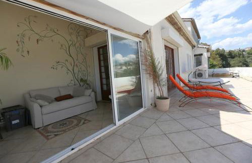 Magnifique Villa sur les collines de Nice, 6 Pièces, clim, barbecue, sauna et hammam - Foto 18