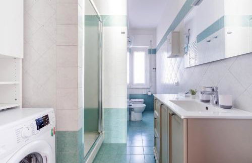 Rome City View - 2 Bedroom Apartment for 4 - Photo 36