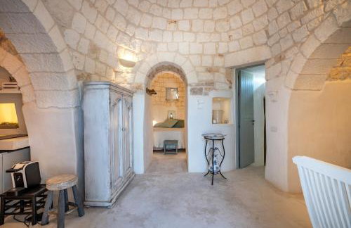 Trullo Nostress with pool - Photo 11